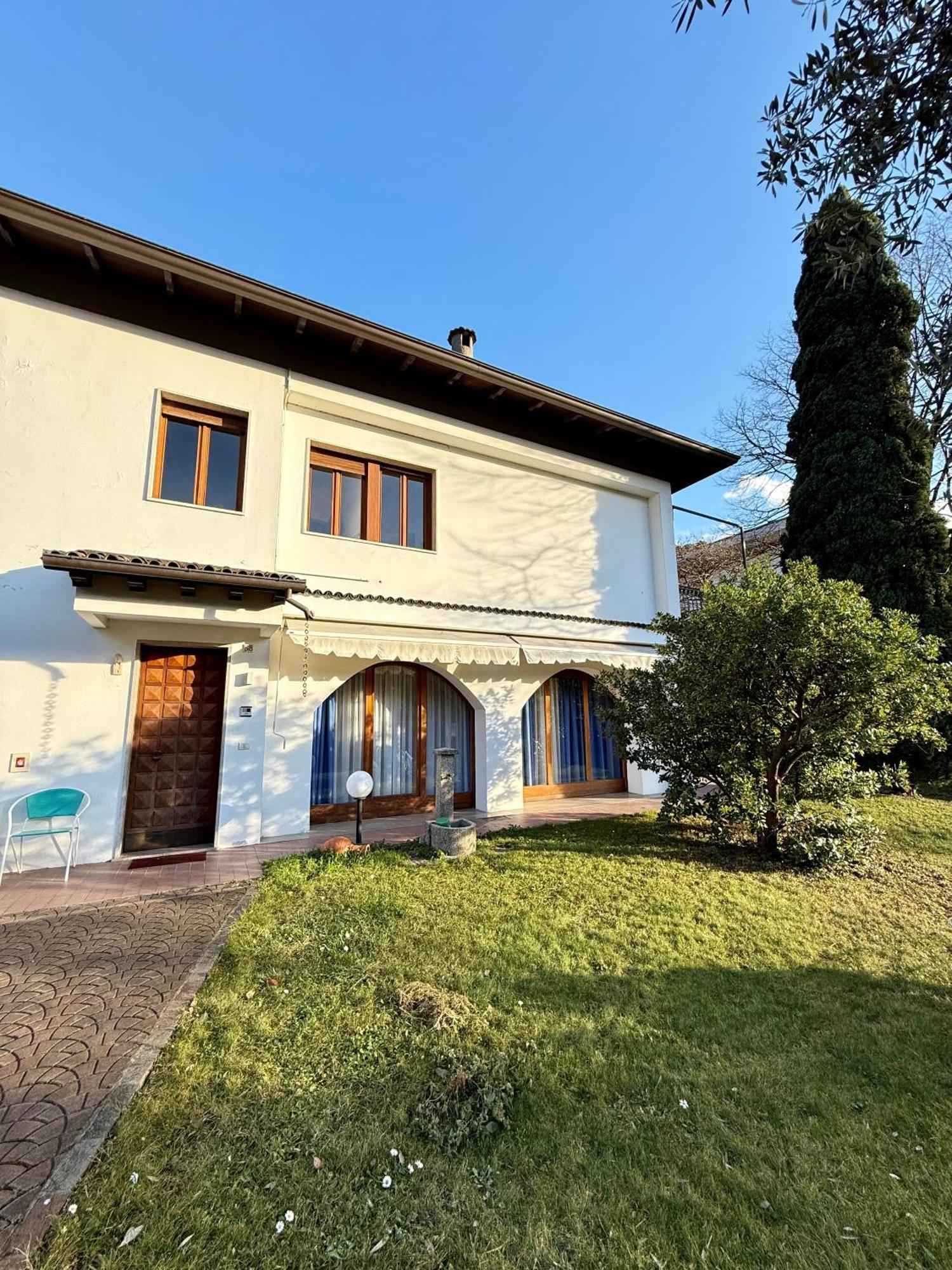 Casa Vittoria Apartment Torbole Sul Garda Ngoại thất bức ảnh
