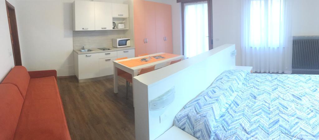 Casa Vittoria Apartment Torbole Sul Garda Ngoại thất bức ảnh