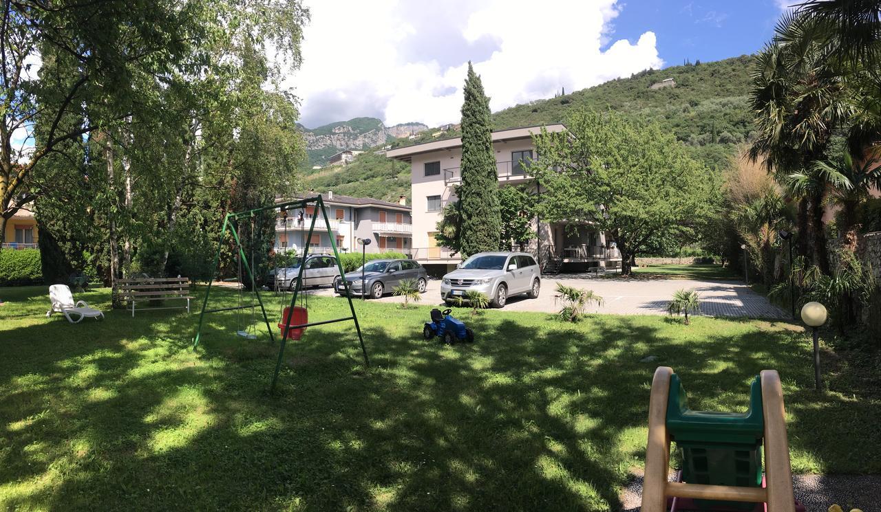 Casa Vittoria Apartment Torbole Sul Garda Ngoại thất bức ảnh